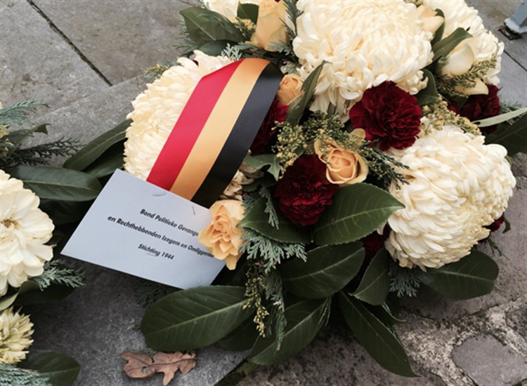 Belgium King's Feast Wreath